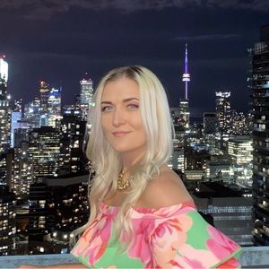 Meet your Posher, Sasha